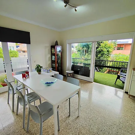 The Good House Palmas לינה וארוחת בוקר Tafira